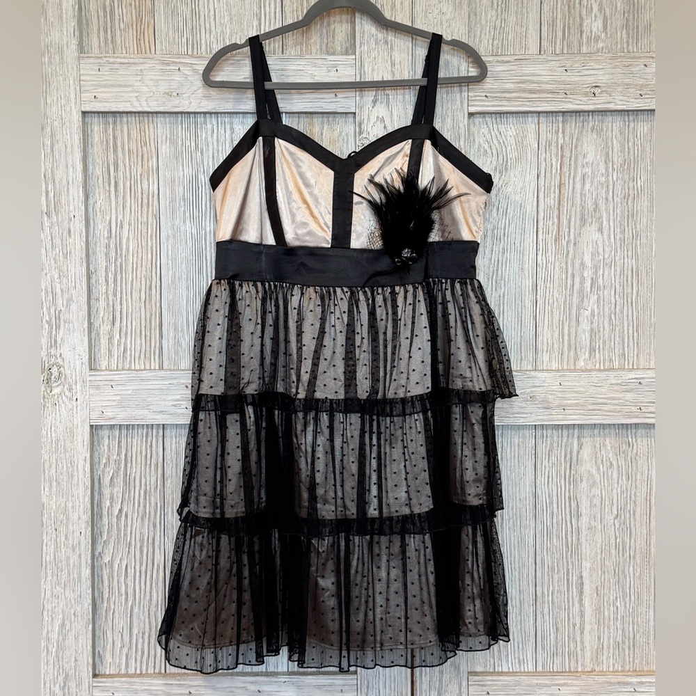 Torrid Black and Cream Layered Party Dress sz 14